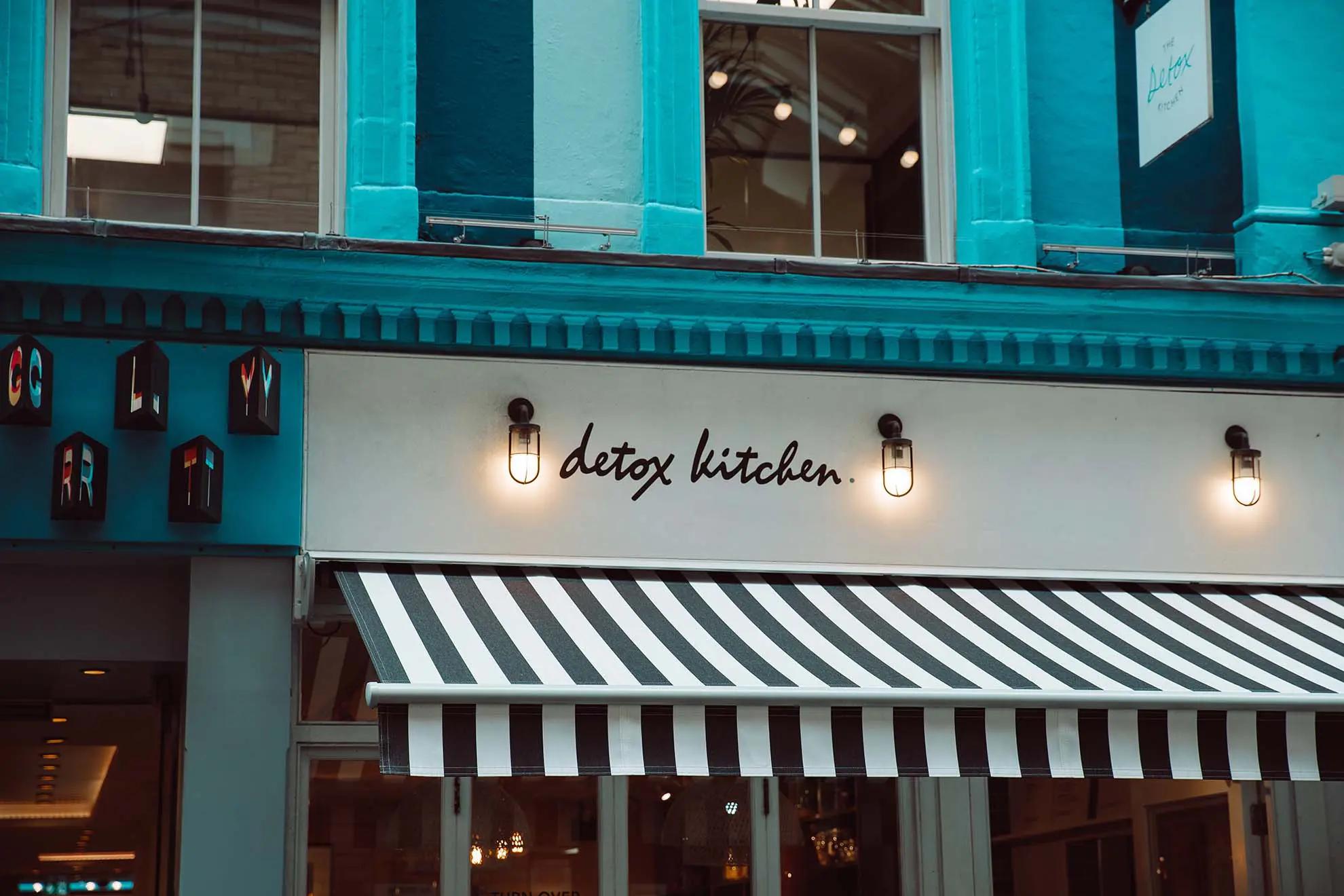 Venta e Instalación de toldos en Madrid