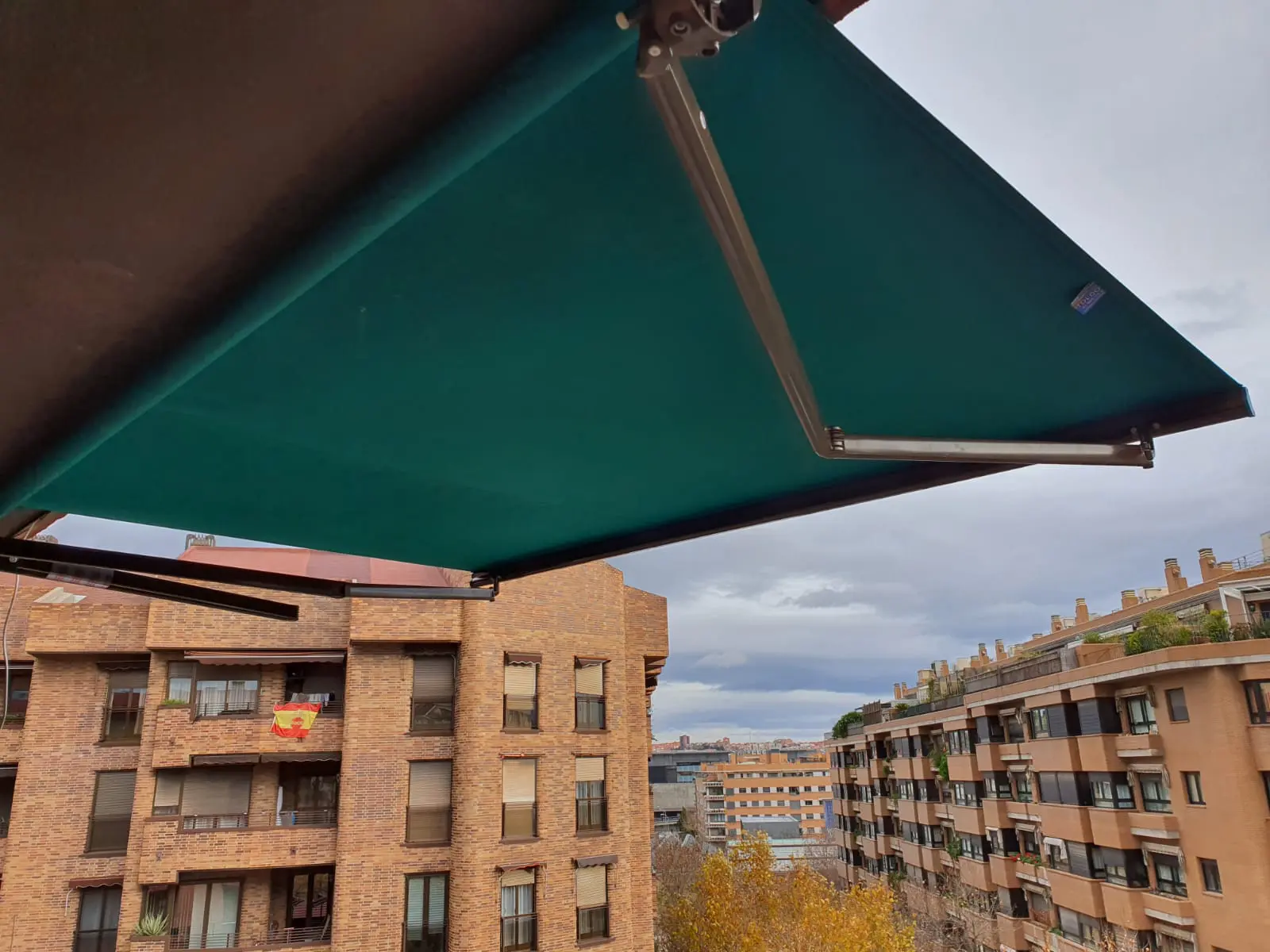 Toldos Extensibles en Madrid - Venta e instalación de toldos extensibles en Madrid