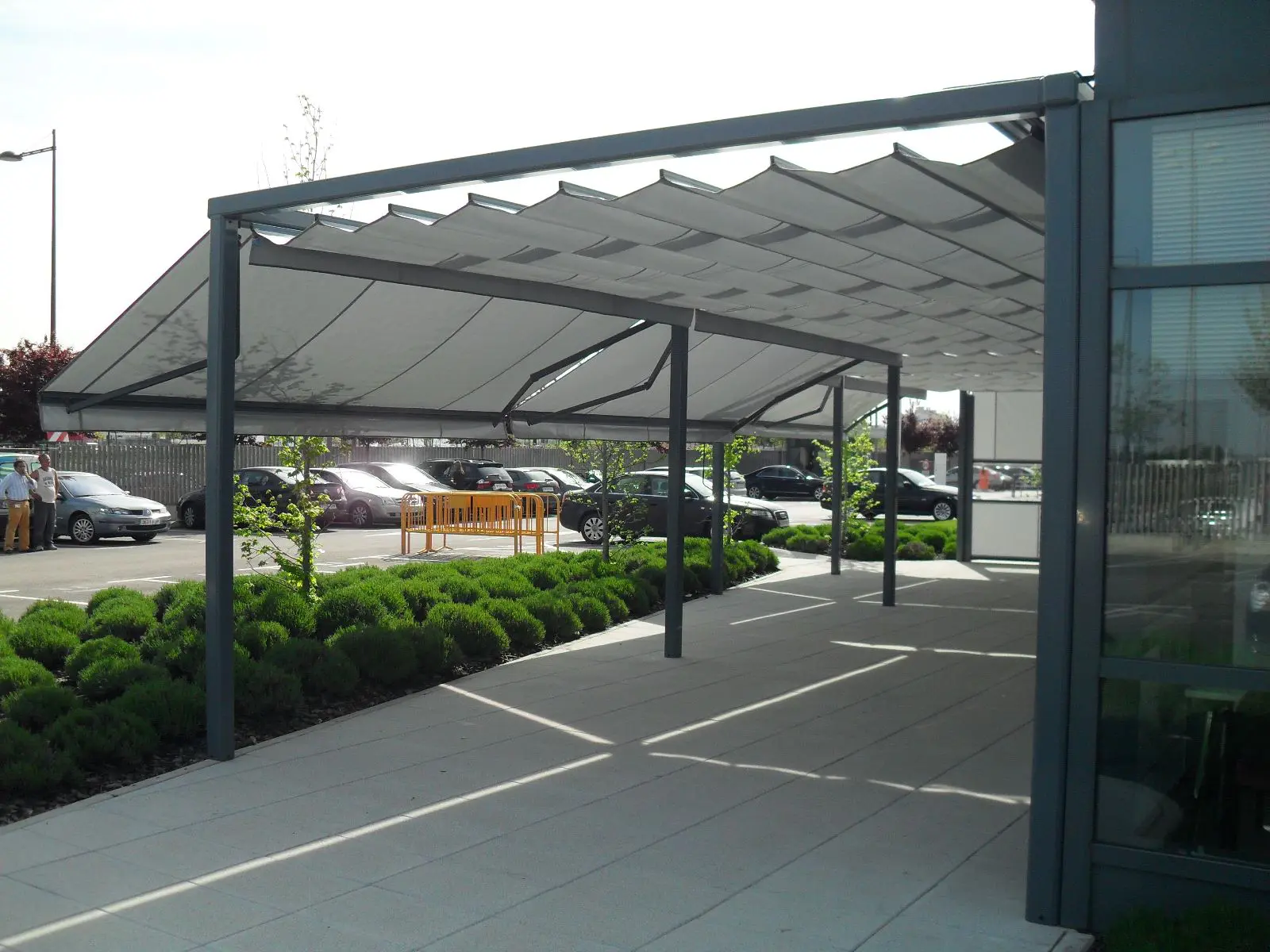 Toldos Extensibles en Madrid - Venta e instalación de toldos extensibles en Madrid